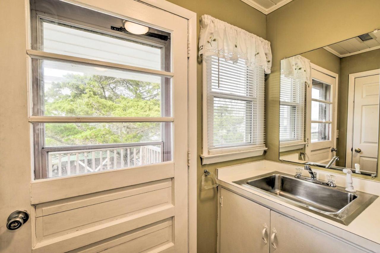 Holden Beach Family Abode - Steps To Ocean! Екстер'єр фото