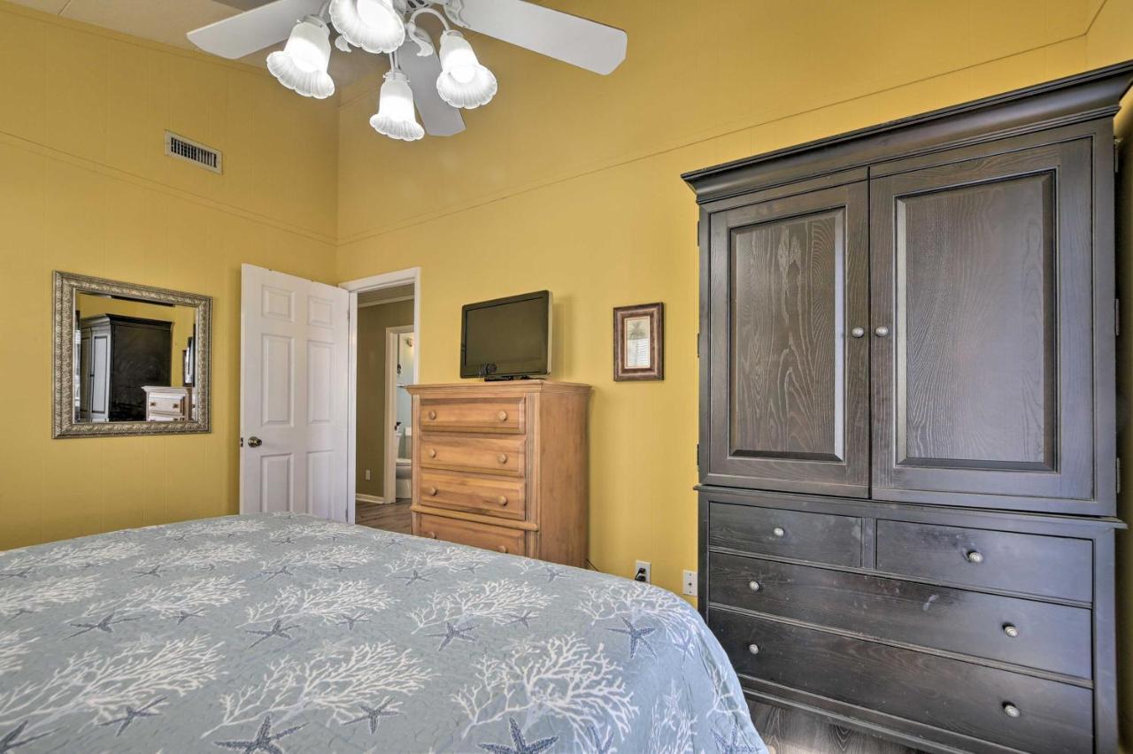 Holden Beach Family Abode - Steps To Ocean! Екстер'єр фото